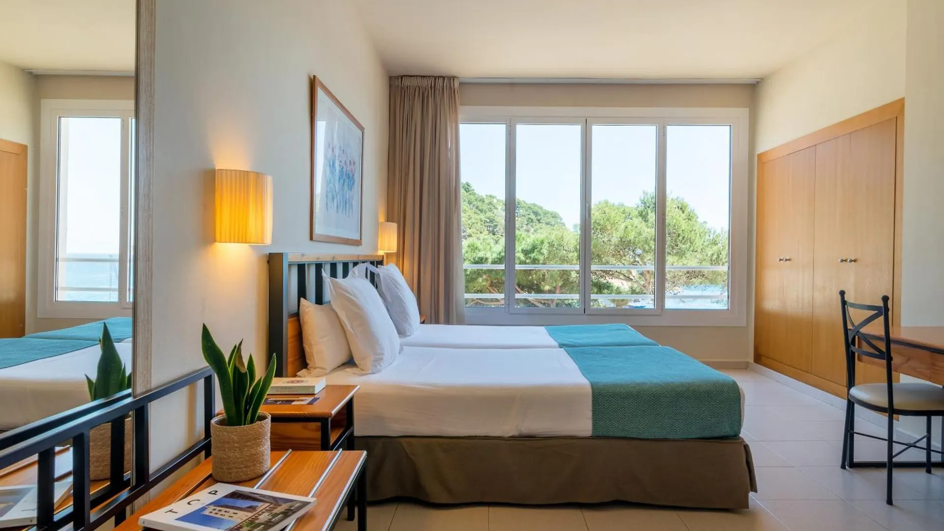 Hotel Hostalillo By Escampa Hotels Tamariu
