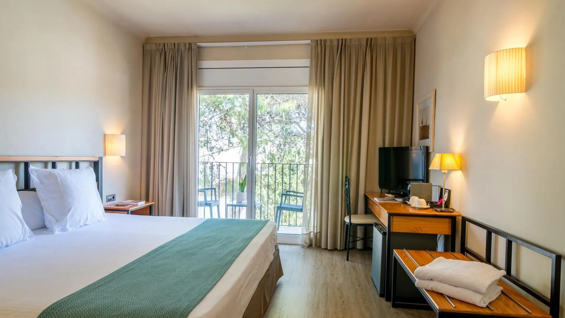 Hotel Hostalillo By Escampa Hotels Tamariu España